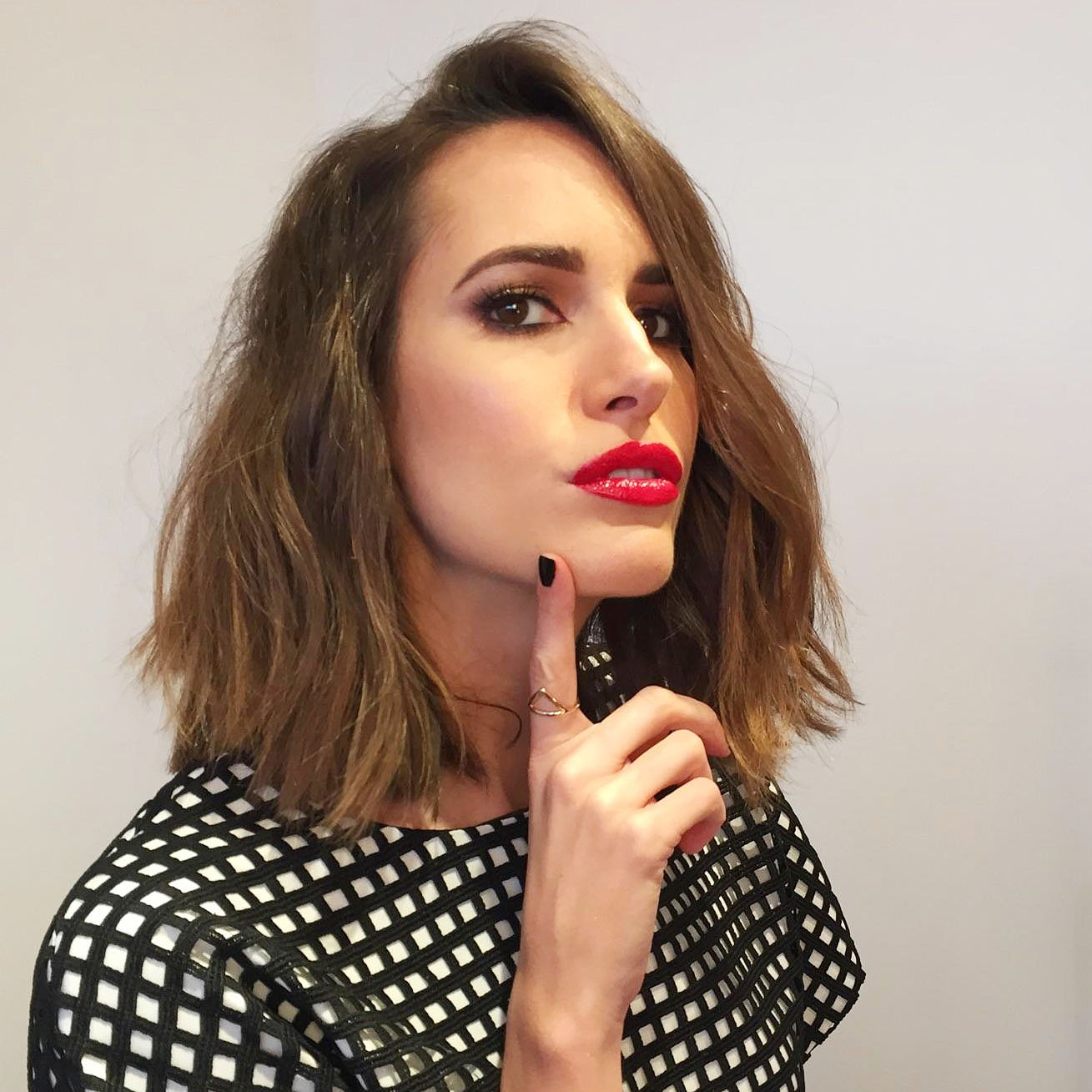 Ask Louise Fall Lipstick Shades Front Roe By Louise Roe