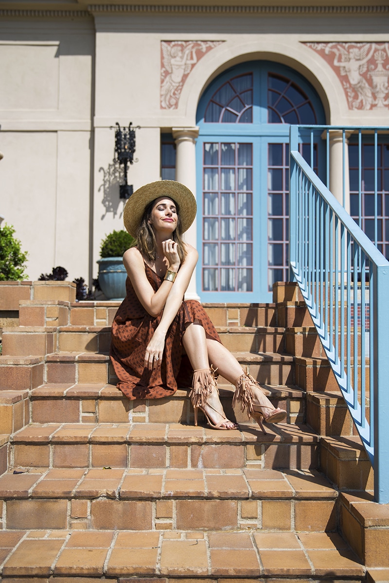 Louise Roe | My Summer Uniform | Swing Dress & Straw Boater Hat | Front Roe 5