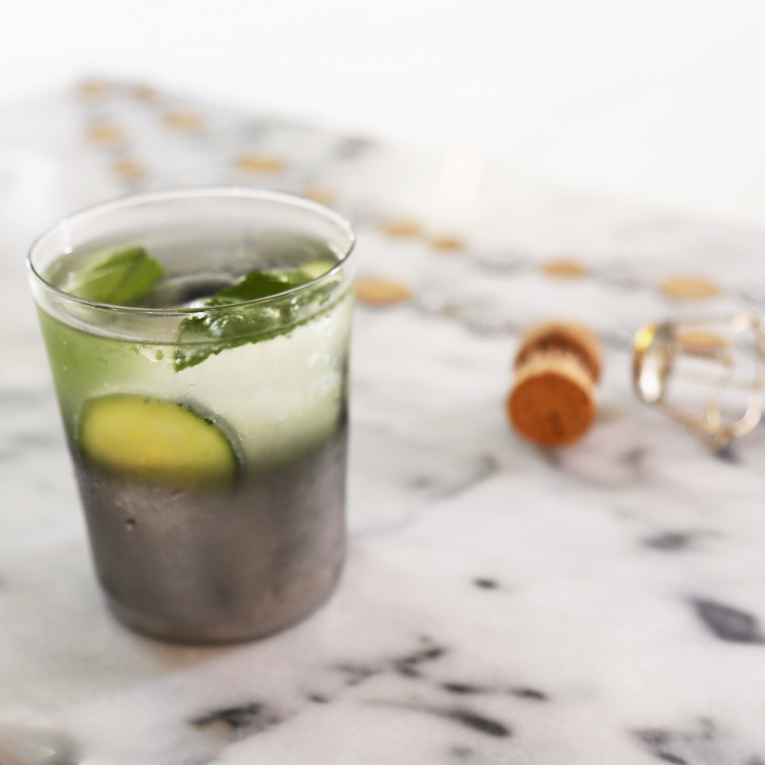Sip on this Elderflower Mint Prosecco Cocktail - Front Roe, by Louise Roe