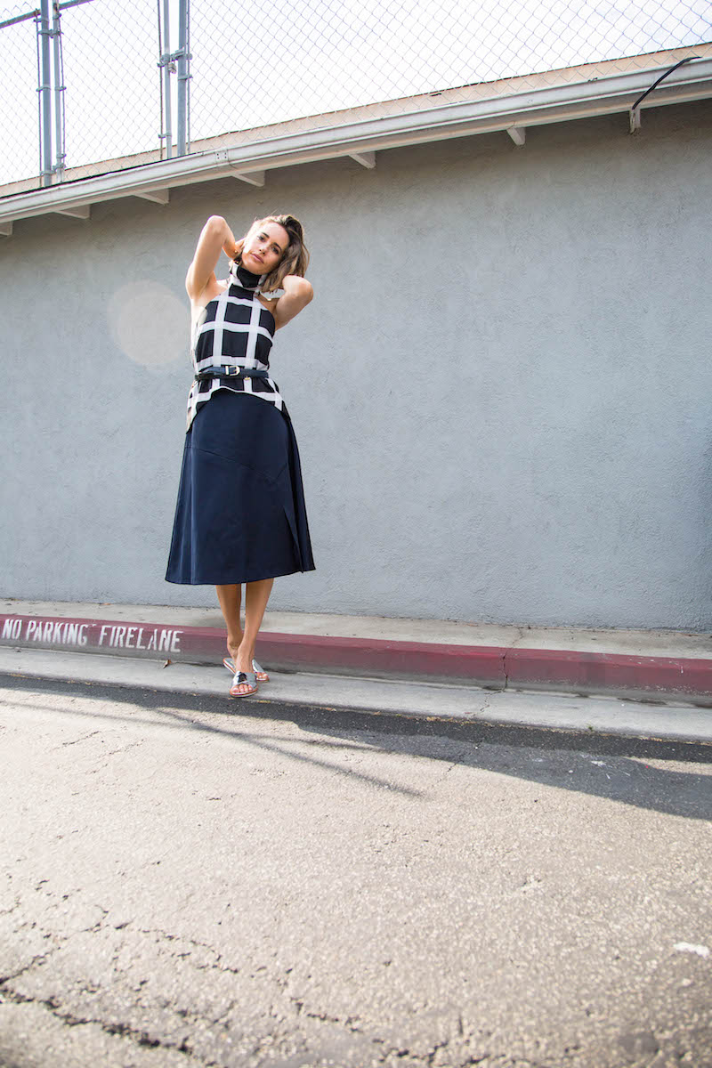 Louise Roe - Los Angeles Street Style - Loose Chic Silhouette - Front Roe fashion blog 4