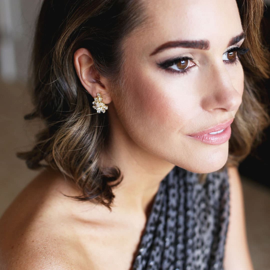 Glam Gems At The Golden Globes - Front Roe by Louise Roe