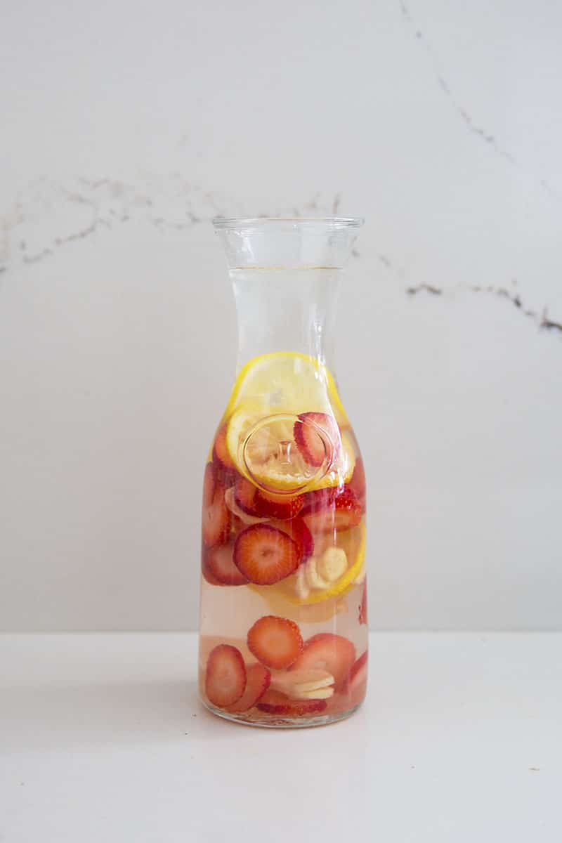 Louise Roe | How To Make Infused Spa Water at Home | Lifestyle Tips | Front Roe blog 4