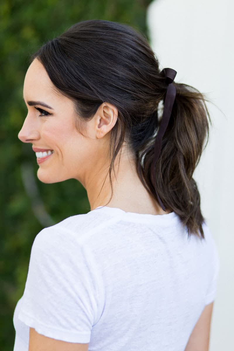 Louise Roe wearing Ponytail Ribbon Hairstyle