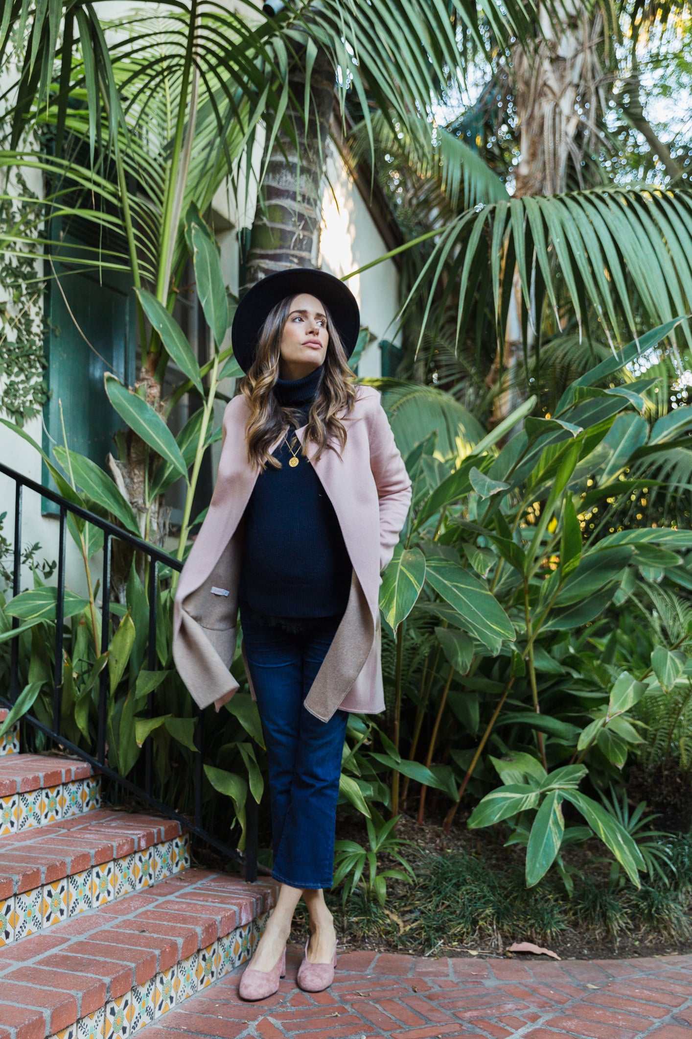 Louise Roe Wearing Pink Cuyana Coat Madewell Jeans Turtleneck Senso Mules And Hat For Winter In LA