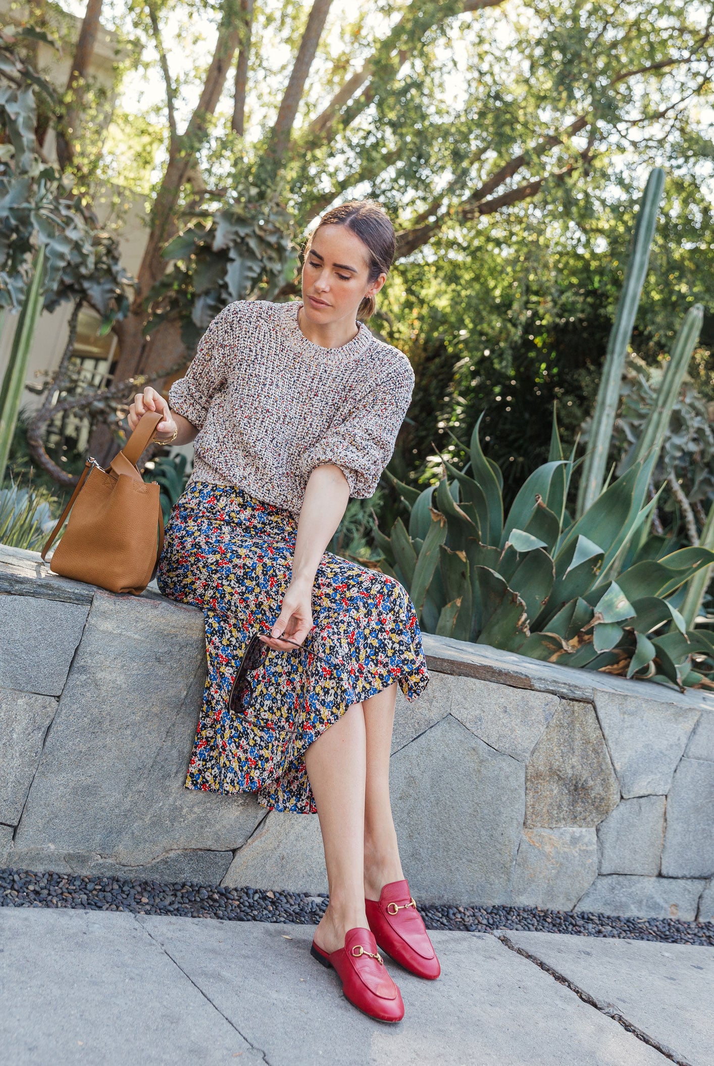 How to wear hotsell floral midi skirt