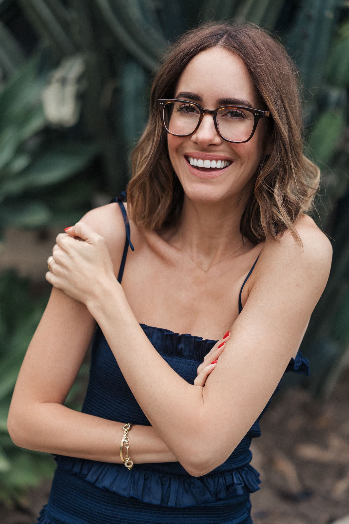 Louise Roe of Front Roe explains how to wear makeup with glasses